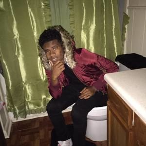 Meet your Posher, Javious